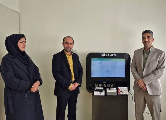 💢دستگاه پیشرفته مراقبت از راه دور مادران باردار به مناطق کم‌برخوردار عشق‌آباد اهدا شد 🔹با هدف ارتقای دسترسی به خدمات سلامت و کاهش خطرات دوران بارداری در مناطق محروم، یک دستگاه جامع مراقبت از راه دور مادران باردار به شبکه بهداشت و درمان عشق‌آباد اهدا شد. @eshkabar