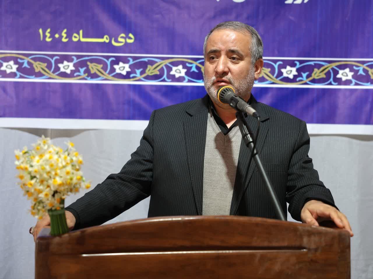 🔻استاندار خراسان جنوبی: 🔸 صداقت، وفاداری و امانت‌داری، راهنمای خدمت به مردم است 👇 @eshkabar