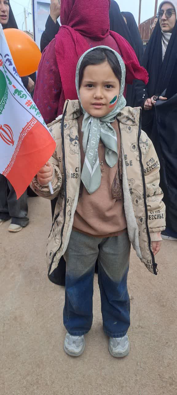 از نسل‌ تا نسل، دست در دست، همقسم برای افتخار میهن هلیا محمدنیا @eshkabar
