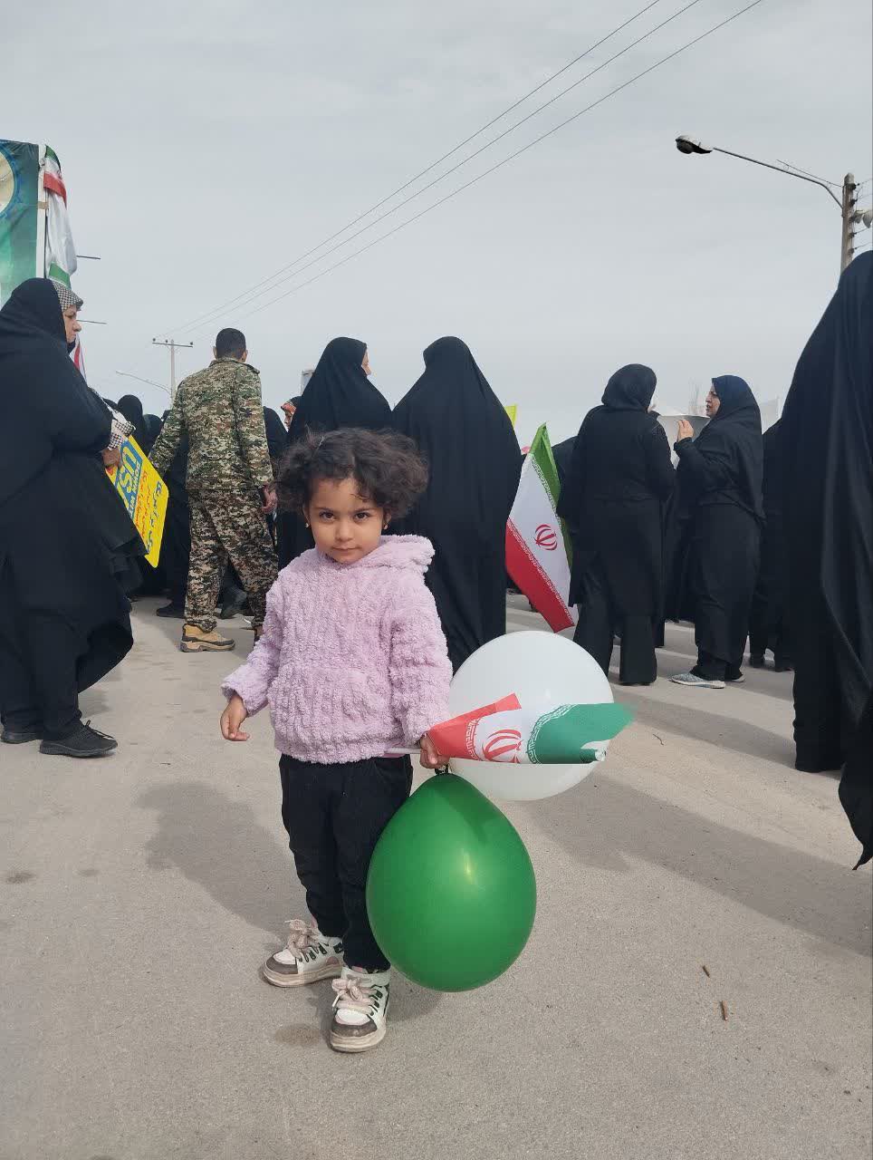 پایداریم؛ چون ریشه در خون داریم، چون آینده را فرزندانمان می‌سازند ماهلین ذوالفقاری از عشق آباد @eshkabar